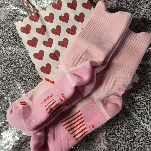 Accessories - Sunday Sale $5 Pink Crew Socks 2 Pairs COMPRESSION